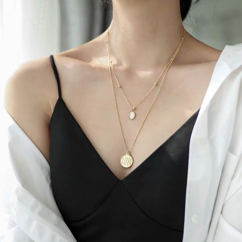 Double chain fashion necklace