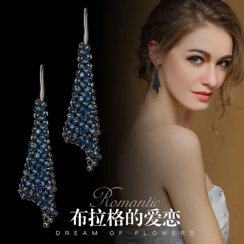 Quality crystal stone earring set