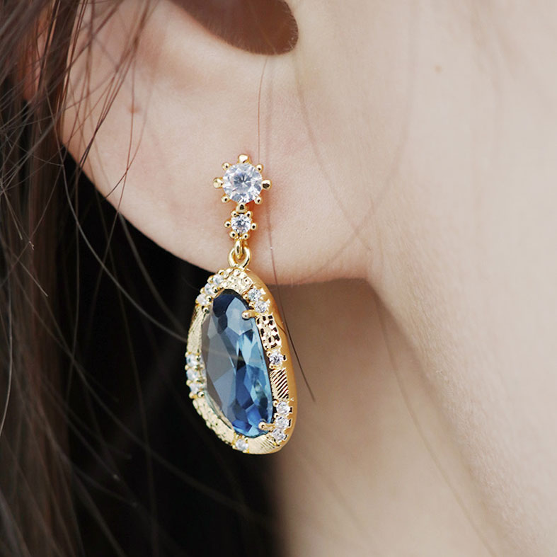 Quality big stone earring